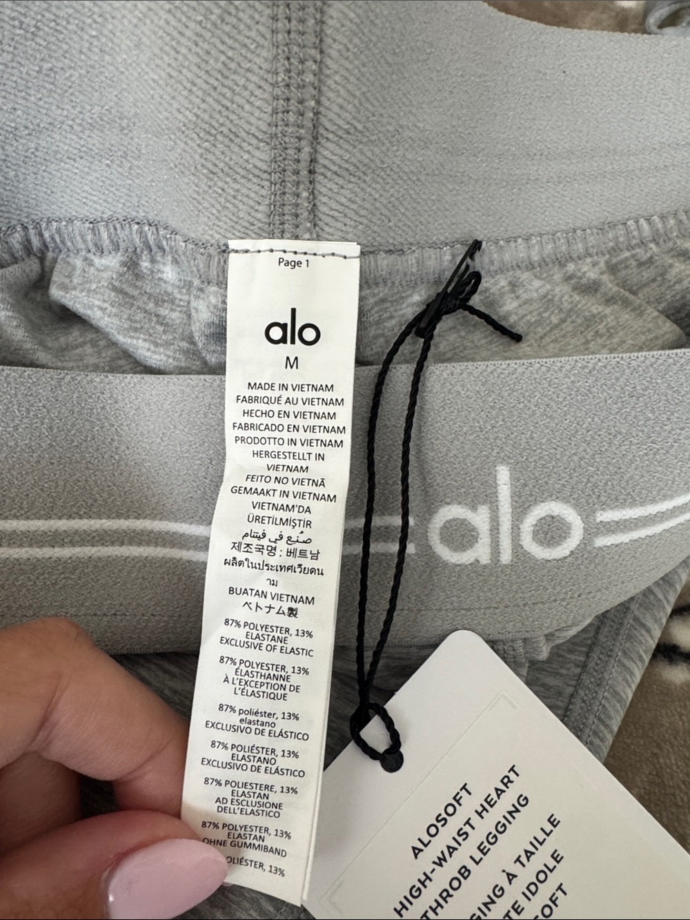 BUNDLE BRAND NEW ALO Yoga Gray Seamless Sports Bra & Leggings Set - Picture 8 of 9